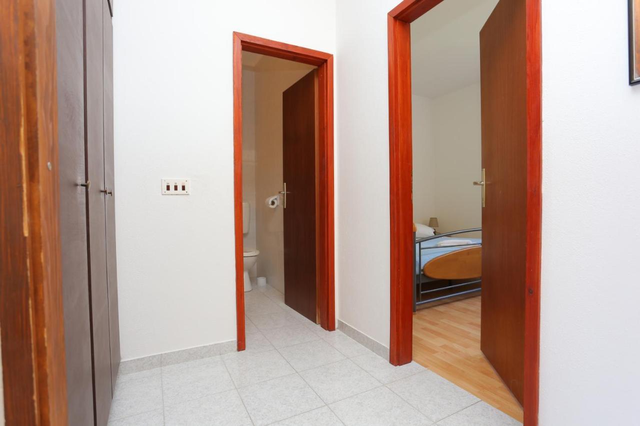 Apartments With A Parking Space Lokva Rogoznica, Omis - 17645 外观 照片